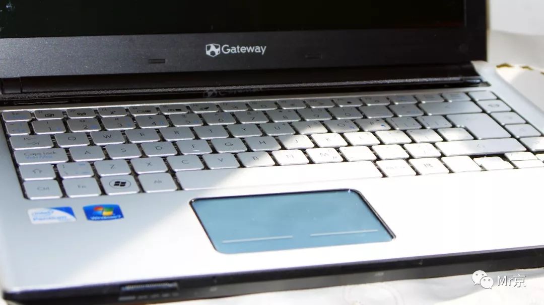 笔记本更换cpu详细教程,怎么样最简单的给笔记本电脑换cpu