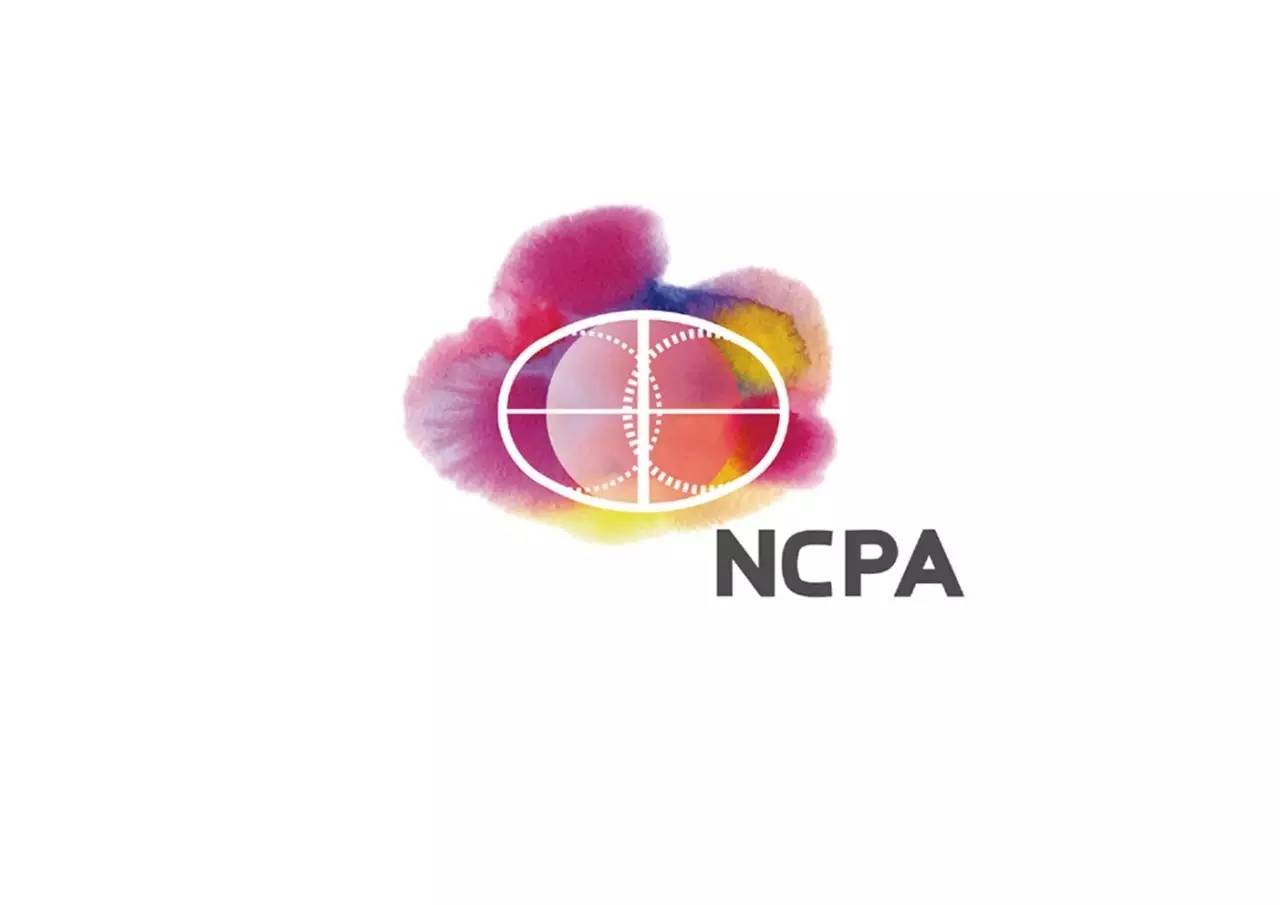 传统与现代碰撞与融合,传统和现代生活方式