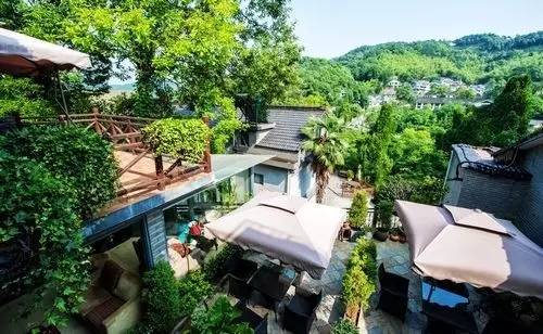 西湖边住宿民宿复式推荐,西湖边民宿四十元一天