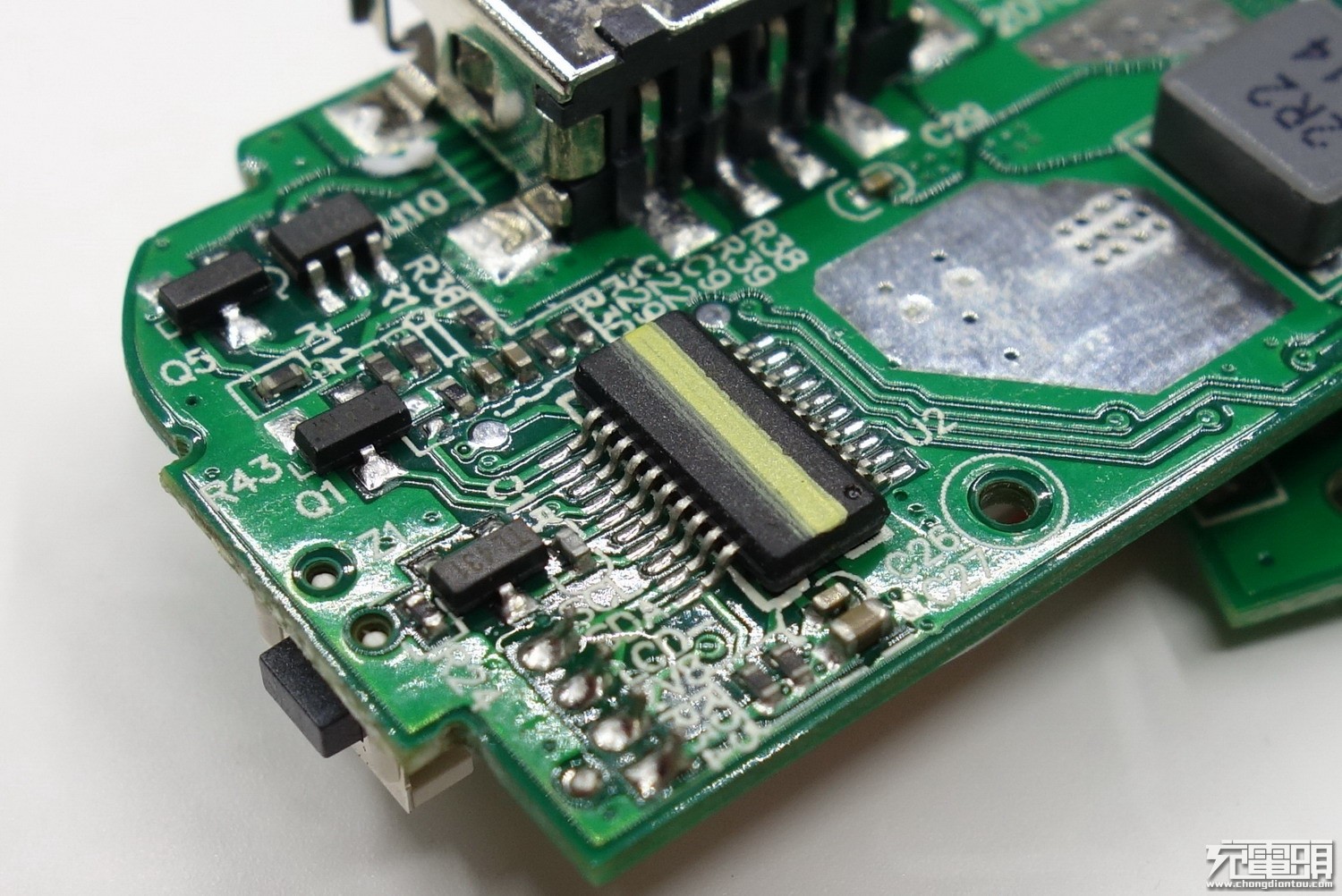 羽博充电宝s20,羽博移动电源20000毫安咋样拆开