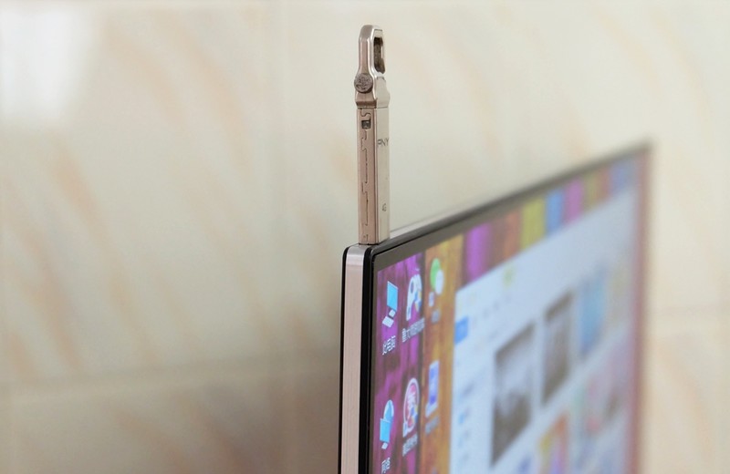 无频闪24寸显示器推荐,低蓝光不闪屏专业显示器