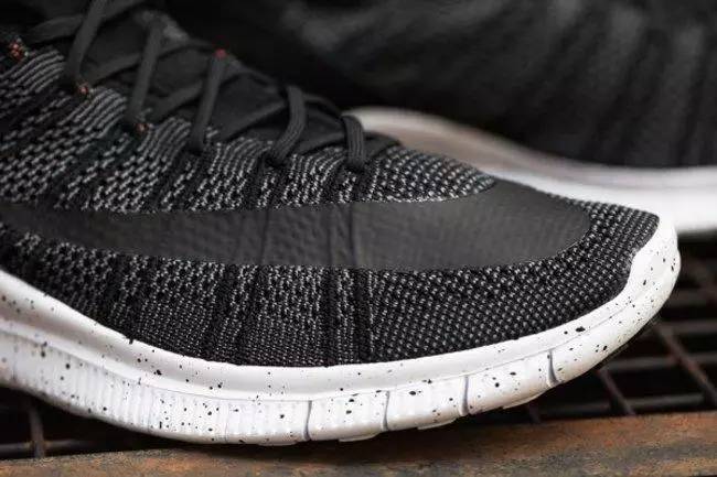 赵云单挑吕布出什么装备,吕布和赵云对抗路