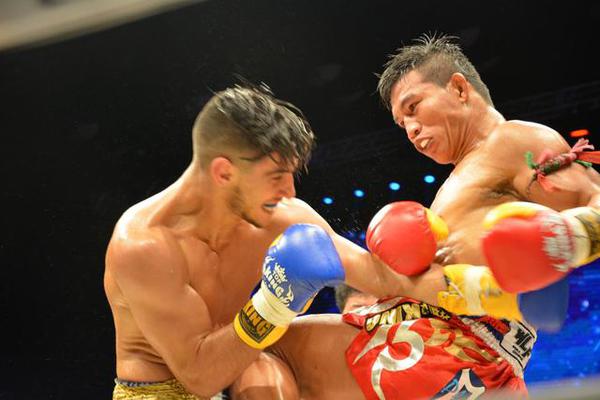 重归最强领域！FF格斗联赛揭幕战巴猜泰拳规则决战东非黑煞