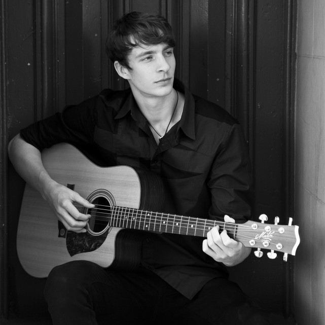 在国外流浪的中国人,中国人在国外流浪怎么办