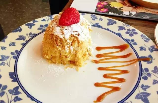 成都麓湖生态城美食街,成都有哪些大学城美食街