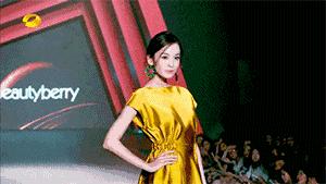 古力娜扎最近的资源,古力娜扎靠颜值出圈