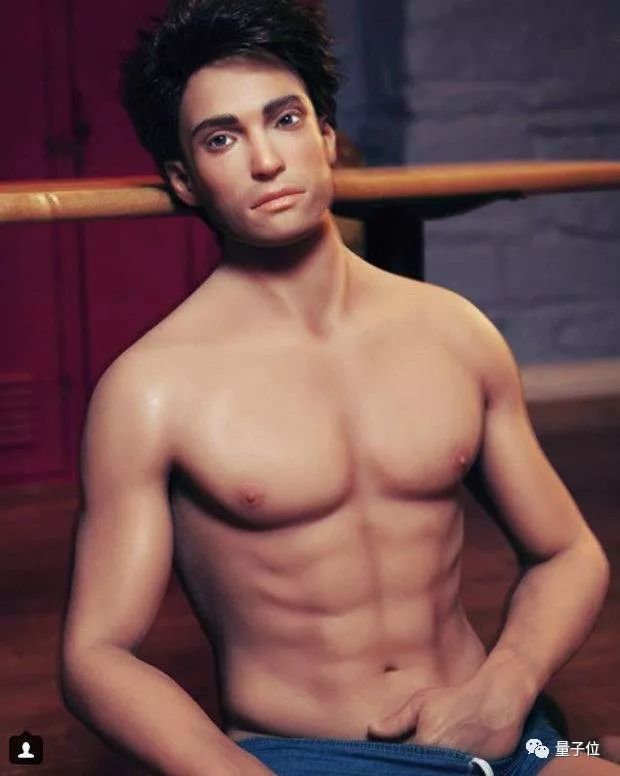 全球首个具有自己情感的机器人,世界第一ai人形机器人