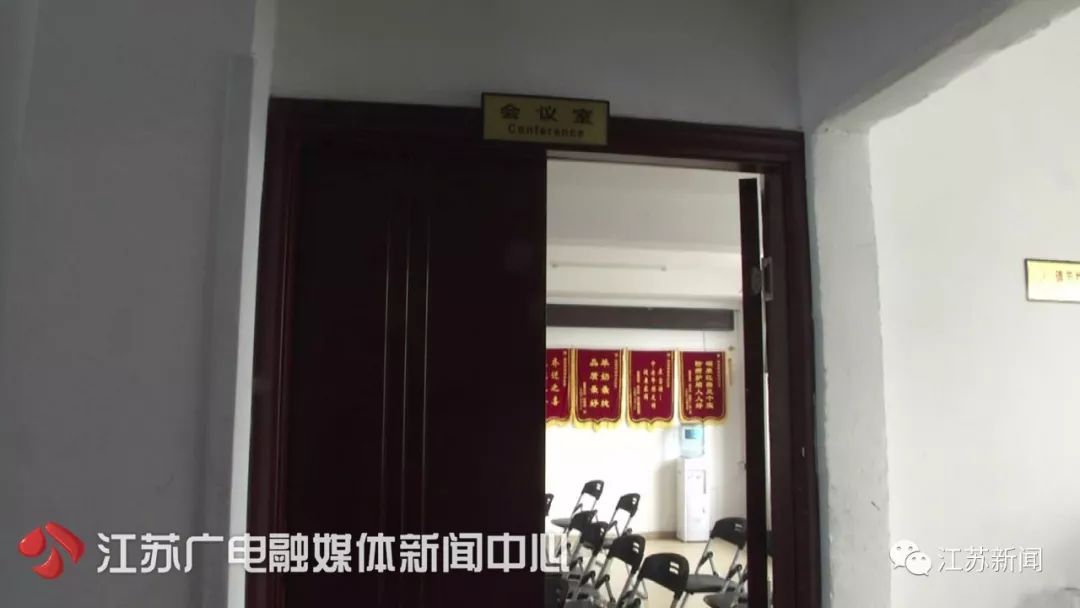 82岁老太太吃保健品,80岁了吃保健品来月经是啥情况