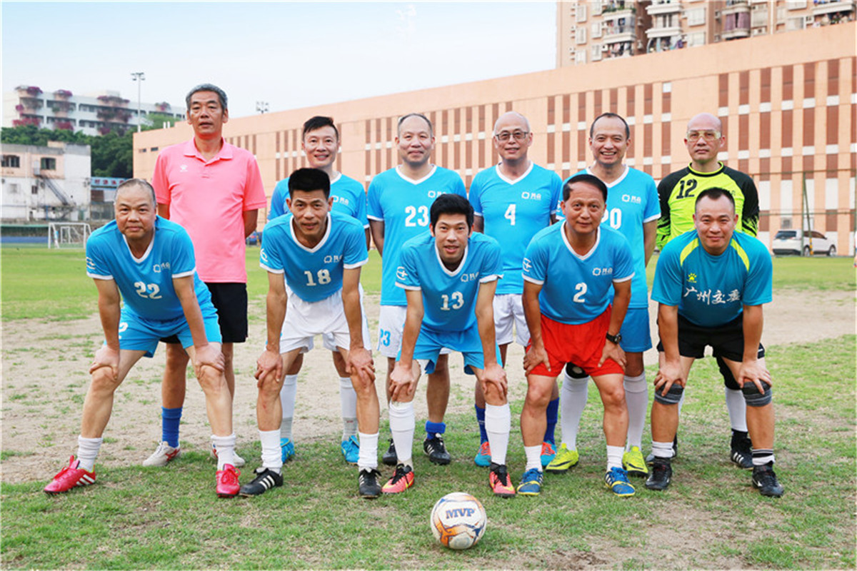 老男孩的足球梦,广州老男孩足球