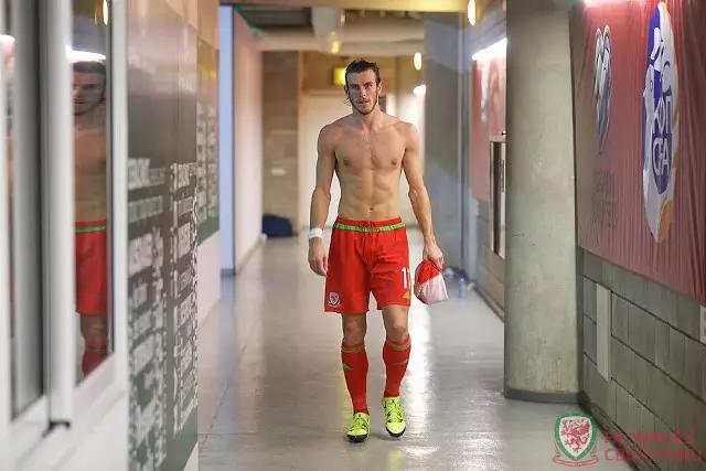 欧洲杯假球迷聊天,欧洲杯球迷第一视角