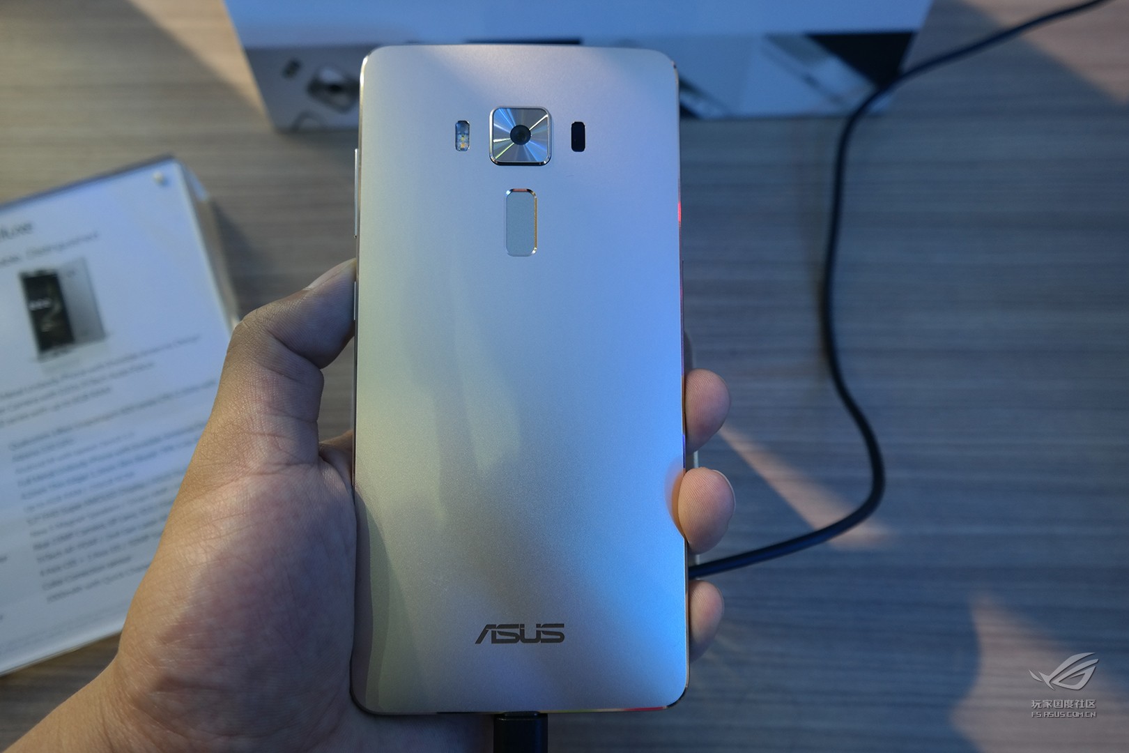 rog败家国度外设,rog败家之眼华硕主机