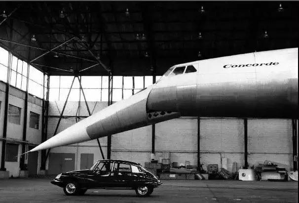 悬浮式车顶运动感强,为什么流行悬浮车顶