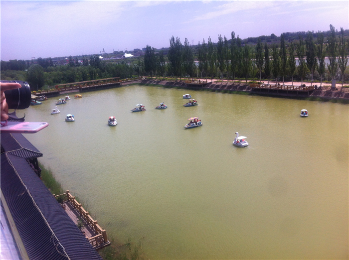 重回巴彦淖尔：八百里河套我用三天走过，十四年之痒我于一夕安放