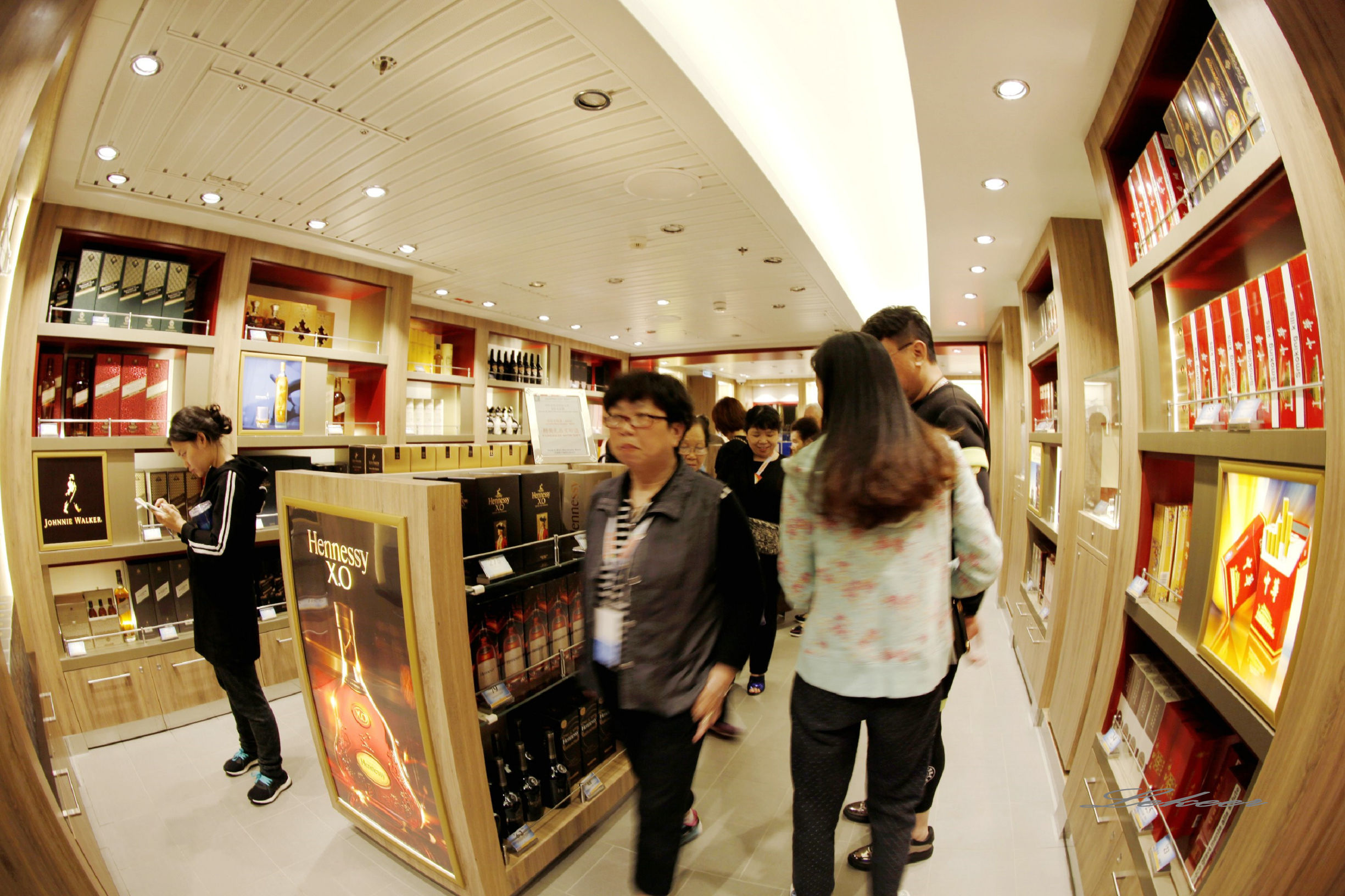 海洋量子号消费攻略,海洋量子号自由行攻略