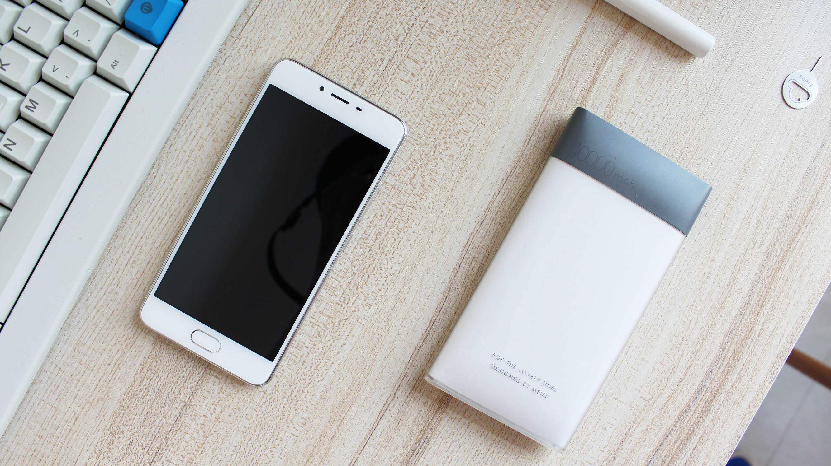 魅蓝3魅蓝3s,魅蓝3s刚发布多少钱