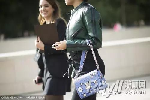 唐嫣宋茜复古照片 (宋茜唐嫣最火的鞋)