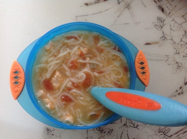 添加辅食必备工具,6个月辅食工具必买清单