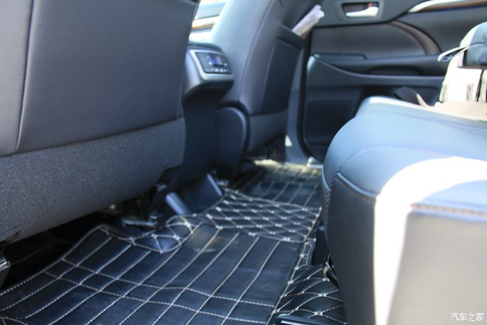 2015丰田汉兰达2.0t两驱精英型5座,2022款汉兰达2.0t的优缺点