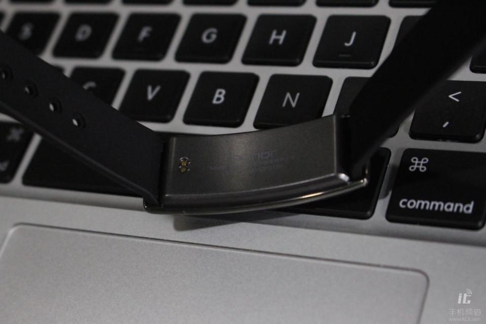 智能手环玩王者荣耀,华为畅玩a1手环