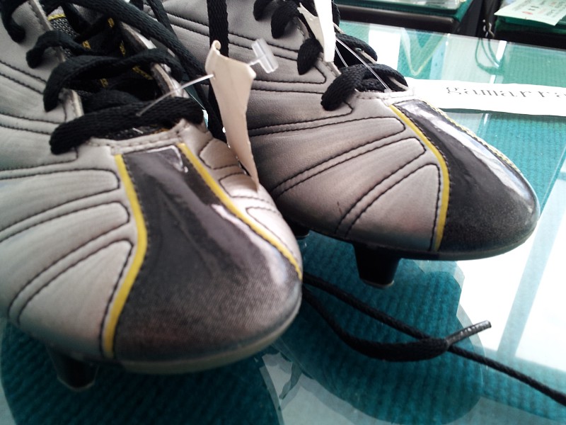 耐克足球鞋刺客纪念款解析,耐克足球鞋刺客进化史