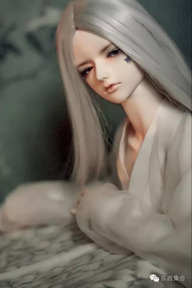 她是资深娃娘,也是暴雪爸爸的死忠粉