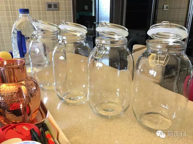 看欧洲杯，就该喝这个：手把手教你做超简单的杨梅烧