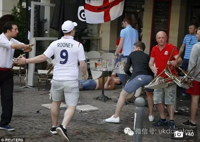 欧洲杯俄罗斯足球场斗殴,欧洲杯英国足球流氓