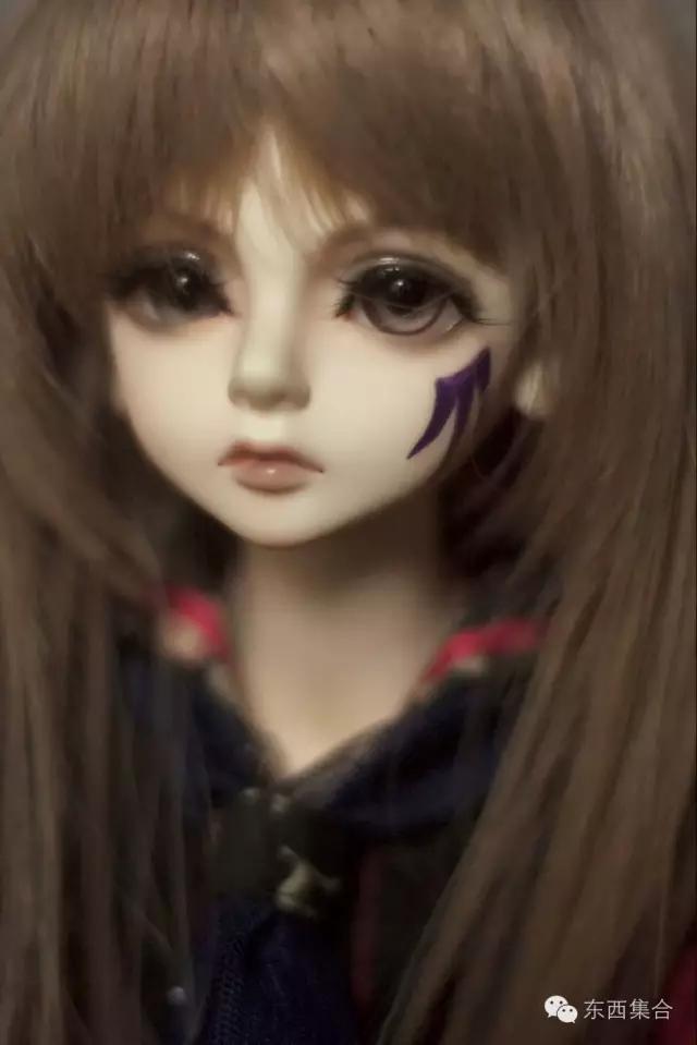 她是资深娃娘,也是暴雪爸爸的死忠粉