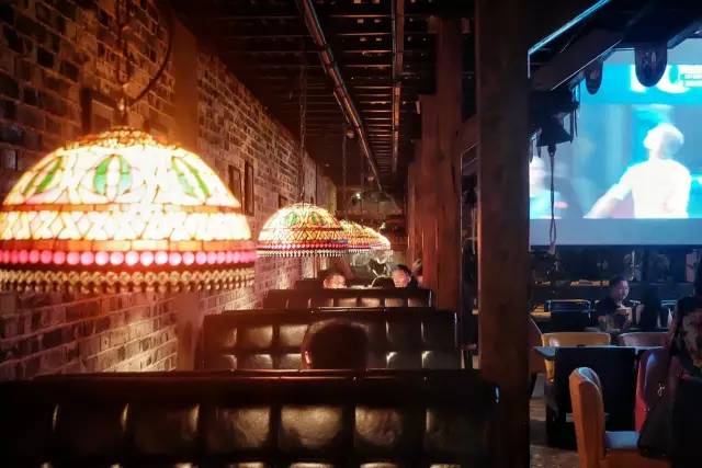 郑州看球十大好去处,郑州晚上好喝酒听歌的地方