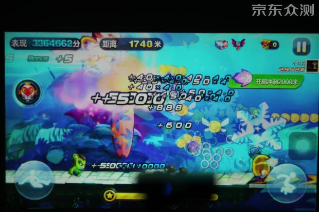 你们用投影看电影,我用投影干这个!