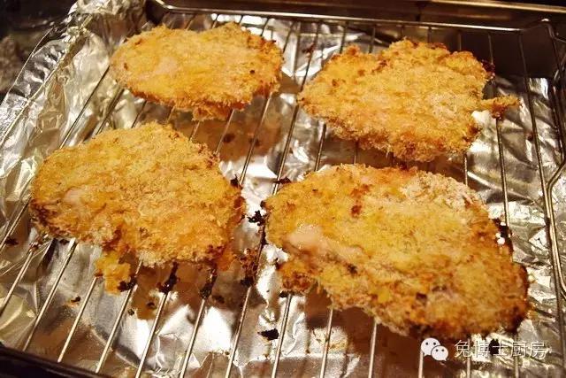 日式猪排饭的正确吃法,日式猪排饭商用的做法