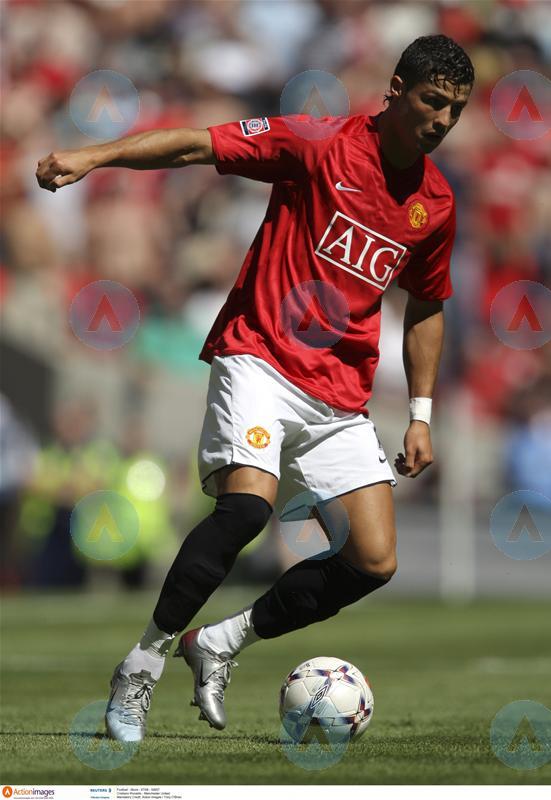 足球鞋nike传奇系列,耐克刺客cr7足球鞋推荐