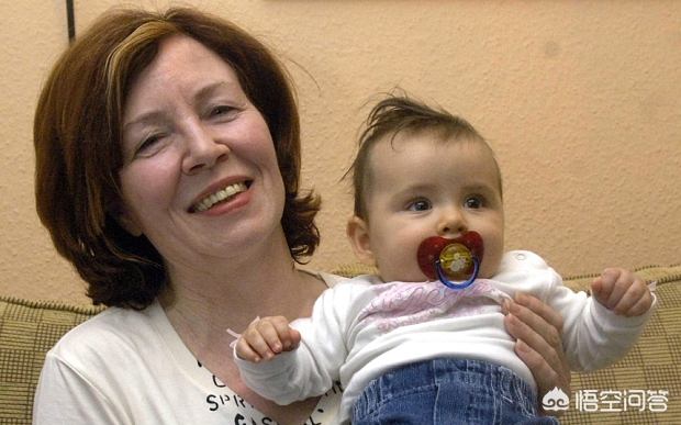 女人年过50还有月经正常吗,年过50岁的女人还有可能怀孕吗