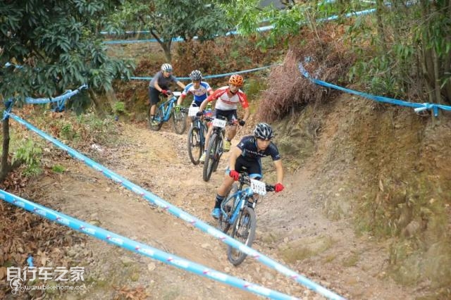 喜德盛锂电助力山地自行车,喜德盛锂电助力旅行自行车