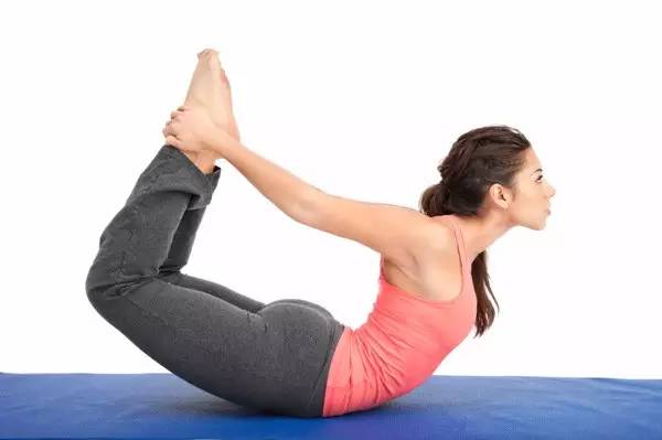 预防乳腺癌开肩开背瑜伽视频,乳腺癌可以做瑜伽吗