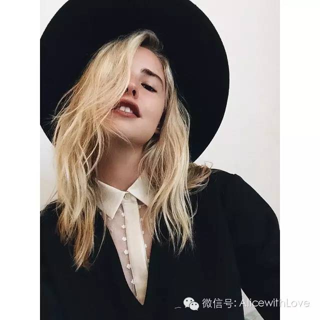 一个征服了莓莓与《神秘博士》女主的英伦品牌，附设计师越洋八卦回应