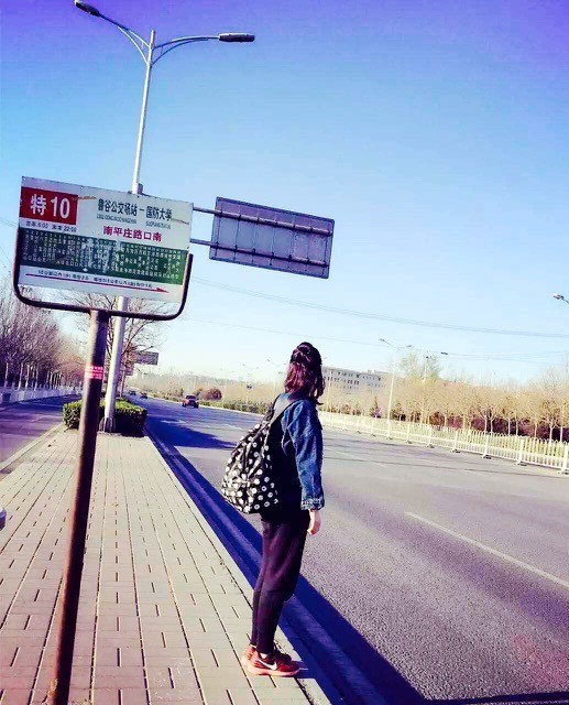 路牌带我抵达这里，而不是谷歌、百度、高德地图｜群分享