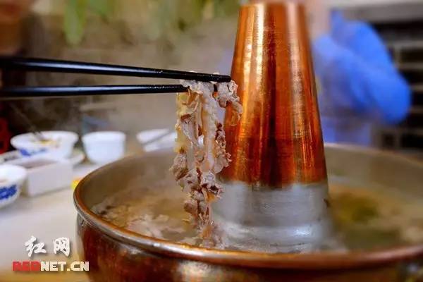 少套路多真诚,长沙2号地铁线附近美食推荐