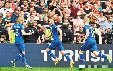 35万人的冰岛为何能吸粉无数,冰岛33万人口的国家队创造奇迹