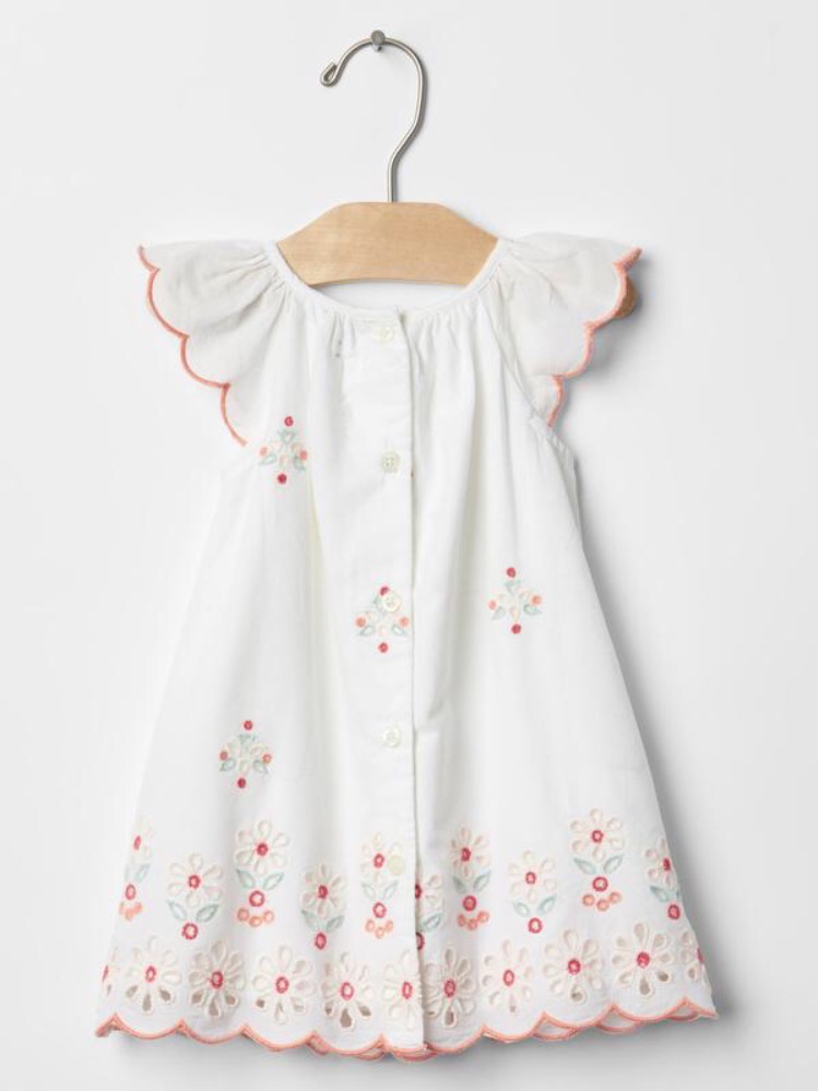 国际童装品牌哪些值得妈妈们信赖,babygap童装是什么牌子