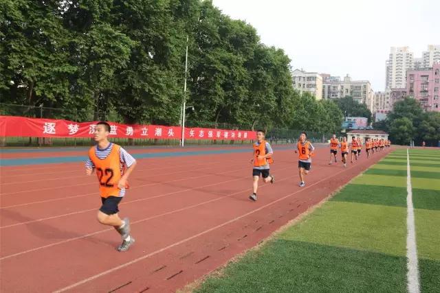 又到一年高三毕业季,又到了毕业季挥手告别