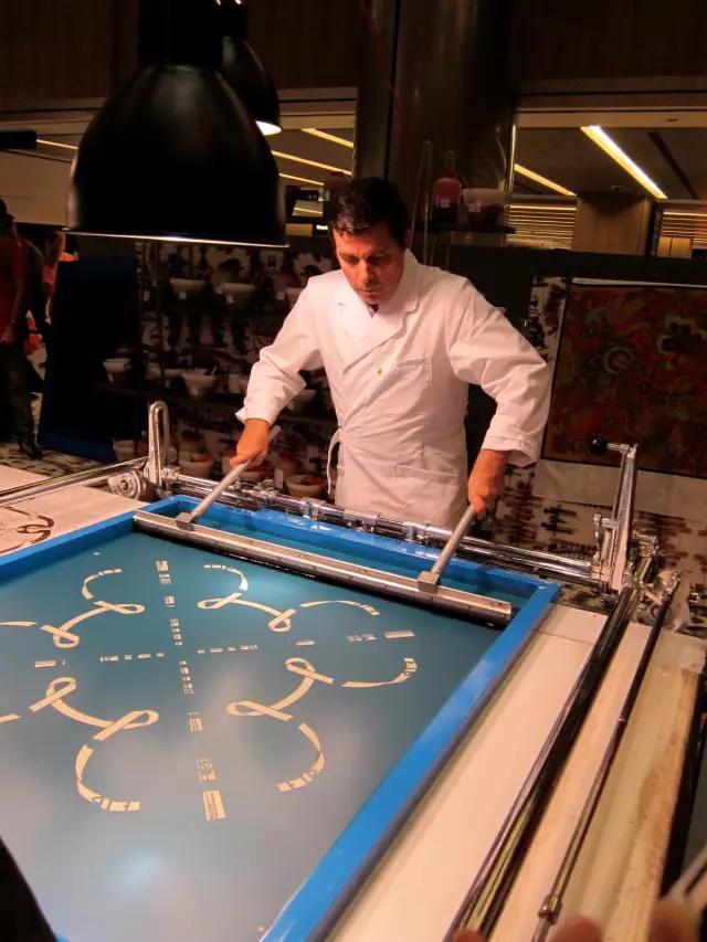 爱马仕丝巾有收藏价值吗,爱马仕丝巾怎么辨别真伪