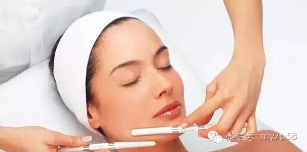 美容师针清手法,脸部打美容针的手法