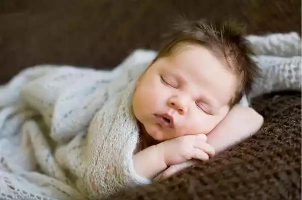 宝宝肝功能受损的话有什么表现,宝宝肝功能受损十几天恢复