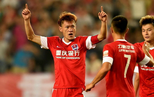 我只是来看场球，你打我干什么？