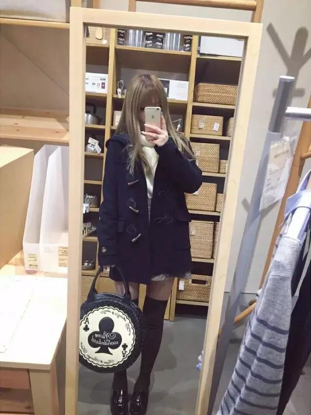 大学女生穿衣搭配技巧大全,日常大学生秋季穿搭