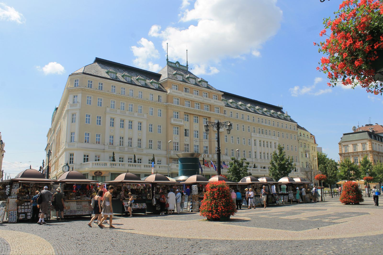 什么星座的人喜欢旅行,不同星座适合哪个城市