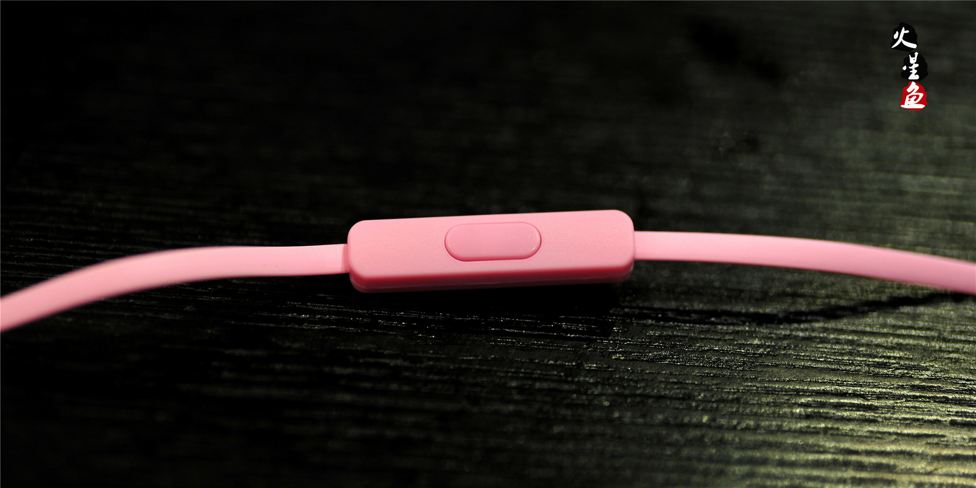 小米双单元半入耳式耳机测评,小米铁圈耳塞