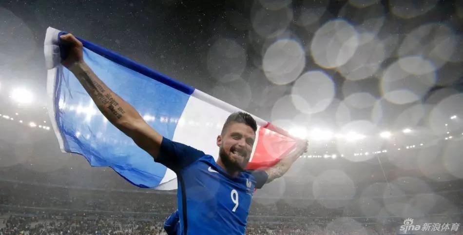 冰岛:外省青年的巴黎梦|光膀子的欧洲杯