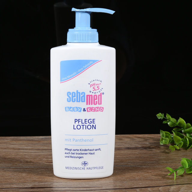 宝宝皮肤干裂怎么去掉,宝宝皮肤干燥怎么护肤